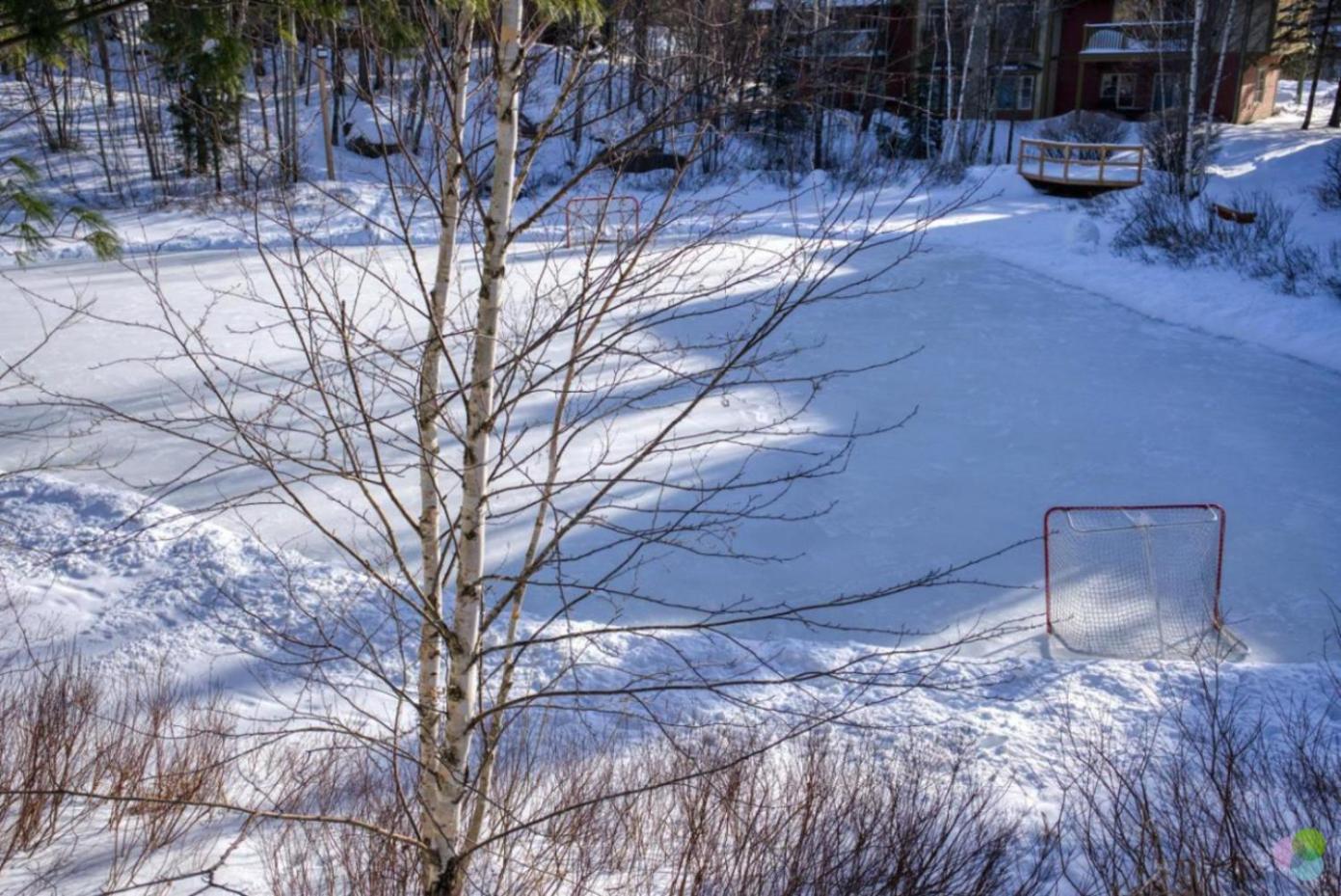 Апартаменты Le Plateau East By Tremblant Vacations Мон-Трамблан Экстерьер фото